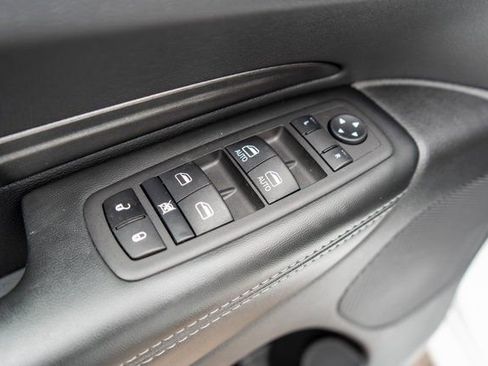 Used 2023 Dodge Durango SXT w/ SXT Blacktop Group image 20