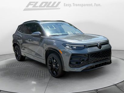 New 2025 Volkswagen Tiguan SE R-Line