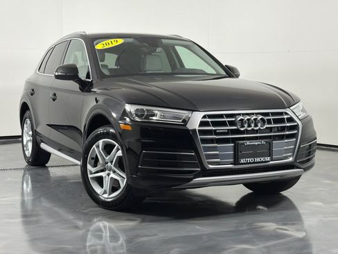 Used 2019 Audi Q5 2.0T Premium AWD/4WD image 2
