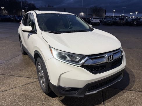 Used 2017 Honda CR-V EX image 2