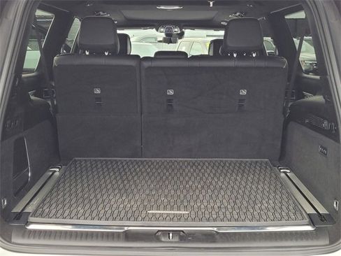 Certified 2024 Jeep Grand Wagoneer L Series III image 19