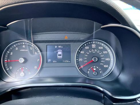 Used 2019 Kia Forte LXS FWD image 22