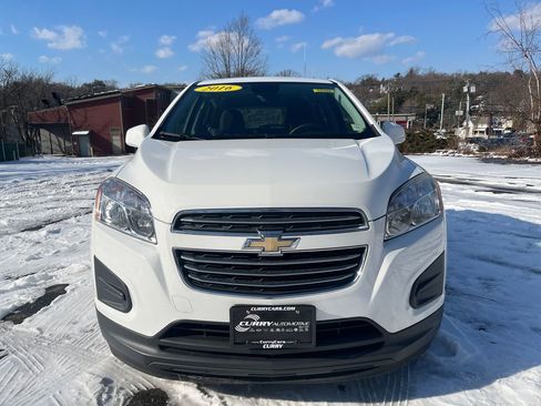 Used 2016 Chevrolet Trax LS image 3