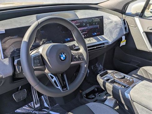 New 2026 BMW iX xDrive60 w/ M Sport Package image 3