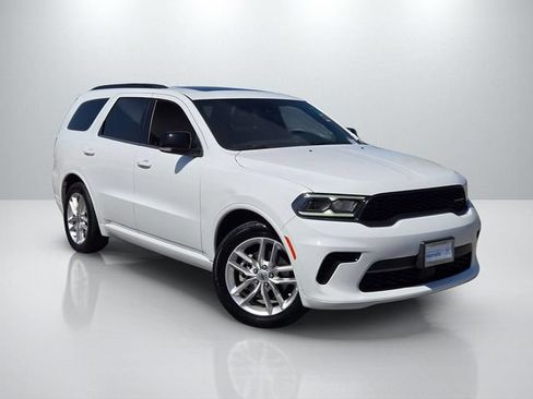 Used 2024 Dodge Durango GT RWD image 1