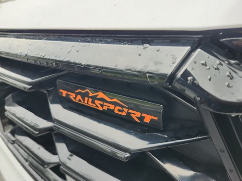 Used 2024 Honda Pilot TrailSport image 26