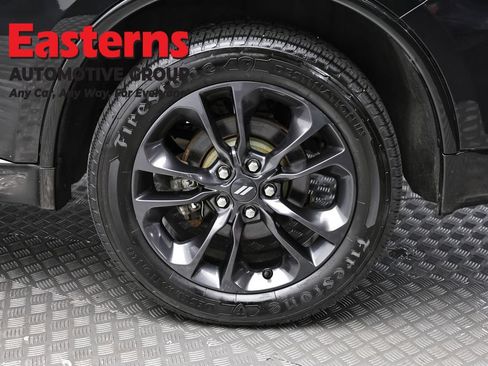 Used 2022 Dodge Durango GT w/ Blacktop Package AWD/4WD image 8