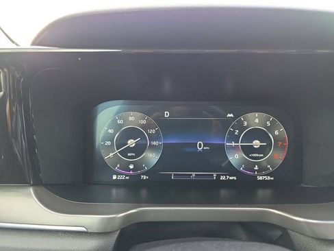 Used 2022 Kia Sorento SX image 11