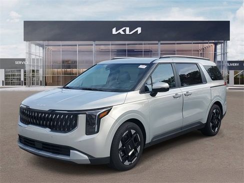 Certified 2025 Kia Carnival EX image 3