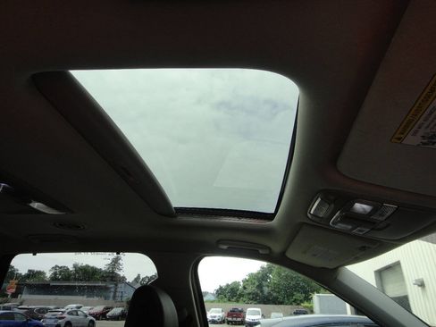 Used 2020 Kia Telluride EX image 16