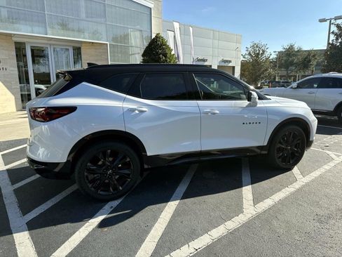 Used 2022 Chevrolet Blazer RS w/ Enhanced Convenience Package image 2