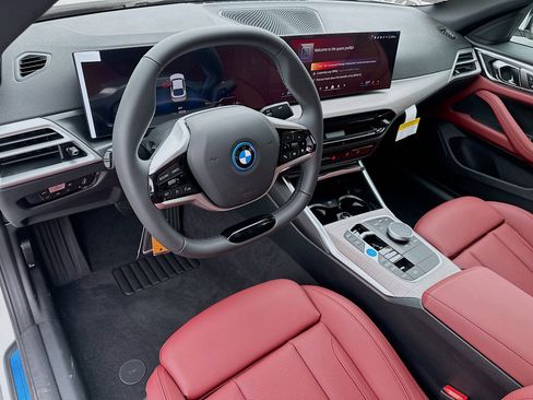 New 2026 BMW i4 xDrive40i image 7