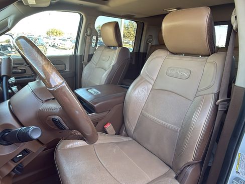 Used 2020 RAM 3500 Limited image 15