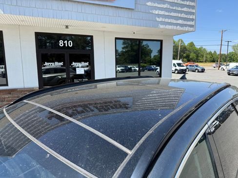 Used 2022 Hyundai Tucson Limited AWD/4WD image 12