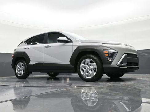 Used 2026 Hyundai Kona SE image 26