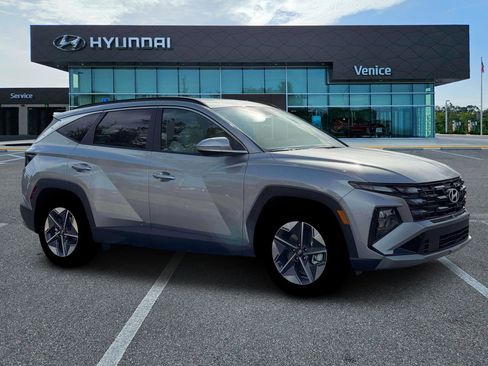 New 2026 Hyundai Tucson SEL FWD image 10
