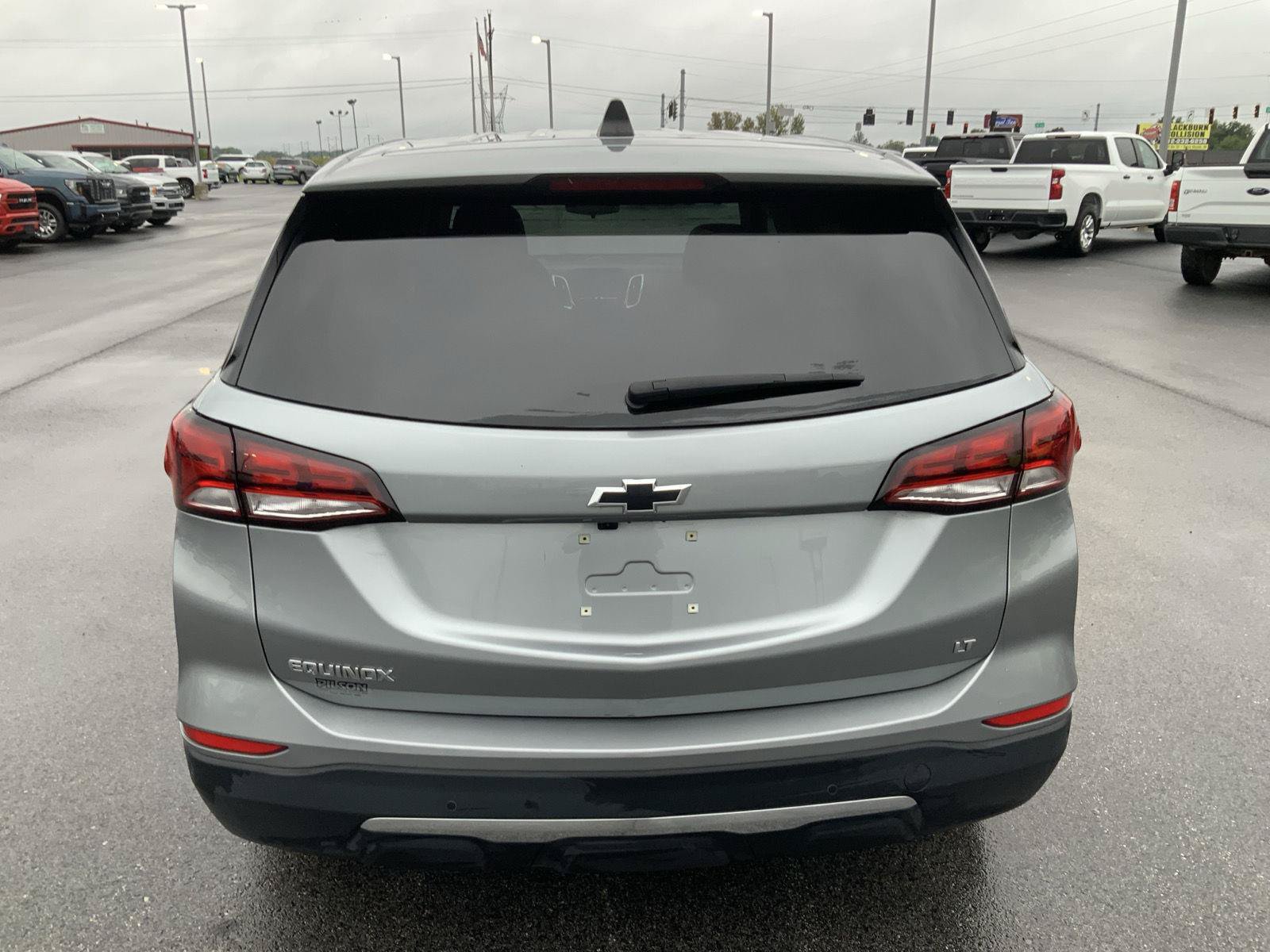 Used 2024 Chevrolet Equinox LT FWD image 9