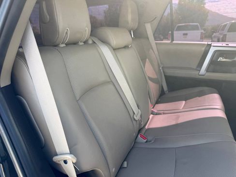 Used 2016 Toyota 4Runner Limited AWD/4WD image 23