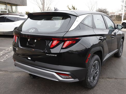 New 2026 Hyundai Tucson Blue SE w/ Tow & Go Package image 3