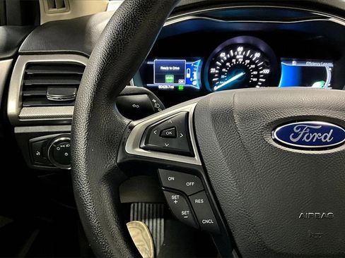 Used 2018 Ford Fusion S image 10