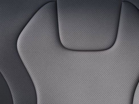 New 2026 Hyundai Elantra Limited image 18