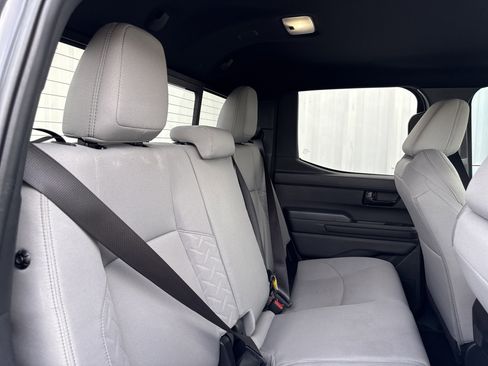 Used 2024 Toyota Tacoma SR5 image 39