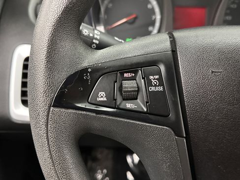 Used 2017 GMC Terrain SLE FWD image 18