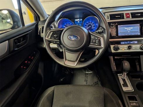 Used 2019 Subaru Outback 2.5i image 18