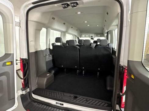 Used 2023 Ford Transit 350 XLT RWD image 15