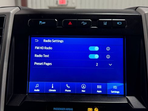 Used 2020 Ford F250 Lariat w/ Lariat Value Package image 43