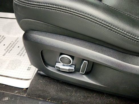 Used 2021 Jaguar F-PACE S image 12