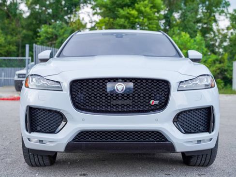 Used 2017 Jaguar F-PACE S AWD/4WD image 10