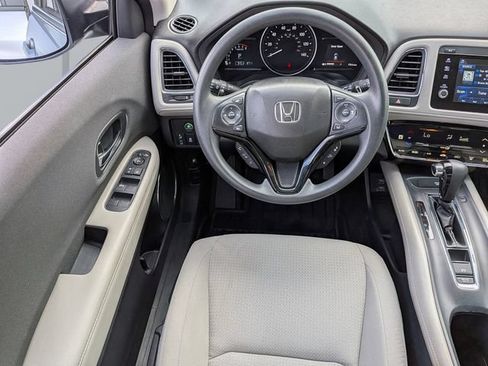 Used 2022 Honda HR-V EX image 15
