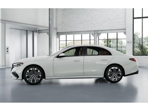 New 2026 Mercedes-Benz E 350 4MATIC Sedan image 35