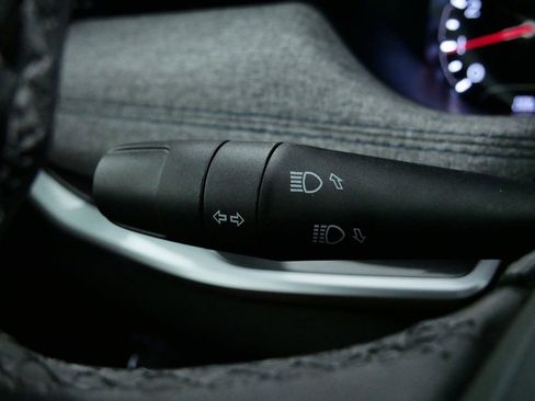 Used 2024 Jeep Compass Latitude image 47