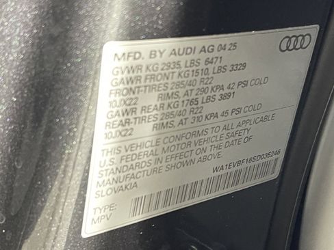 New 2025 Audi Q8 Premium Plus image 42