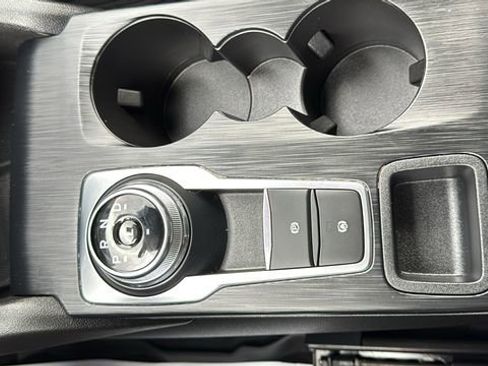 Certified 2024 Ford Escape Platinum image 24