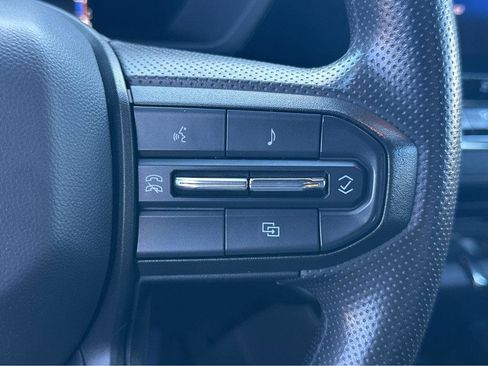 Used 2023 Chevrolet Colorado W/T image 22