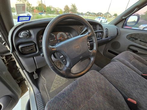 Used 1998 Dodge Ram 2500 Truck 2WD Quad Cab image 19