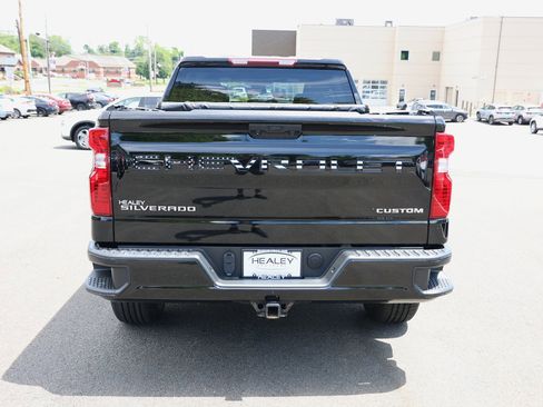 Used 2023 Chevrolet Silverado 1500 Custom AWD/4WD image 6