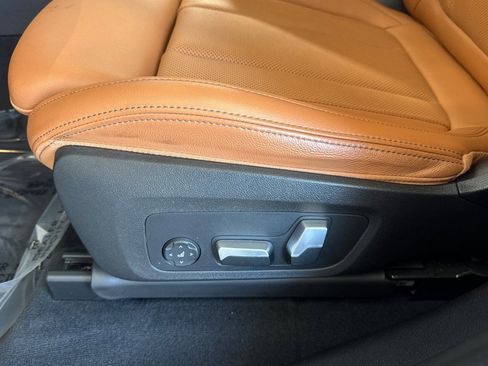 Used 2023 BMW X4 xDrive30i w/ Convenience Package AWD/4WD image 15