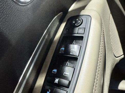 Used 2014 Dodge Durango SXT AWD/4WD image 15