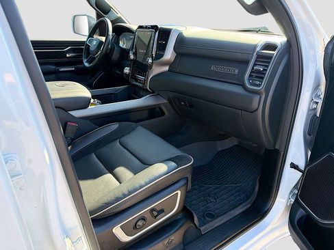 Used 2023 RAM 1500 Laramie image 14
