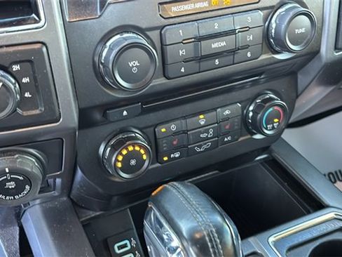 Used 2018 Ford F150 XLT w/ Equipment Group 302A Luxury image 18