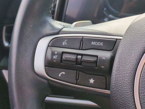 Used 2024 Kia Sportage EX AWD/4WD image 18