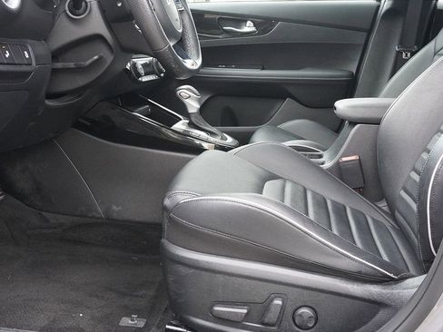 Used 2024 Kia Forte GT-Line w/ GT-Line Premium Package FWD image 26