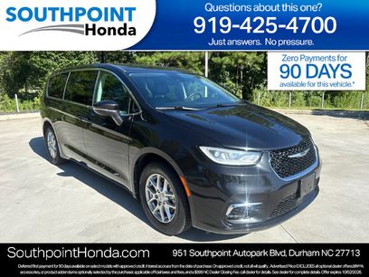 Used 2023 Chrysler Pacifica Touring-L