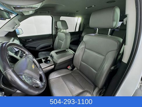 Used 2019 Chevrolet Suburban LT image 22