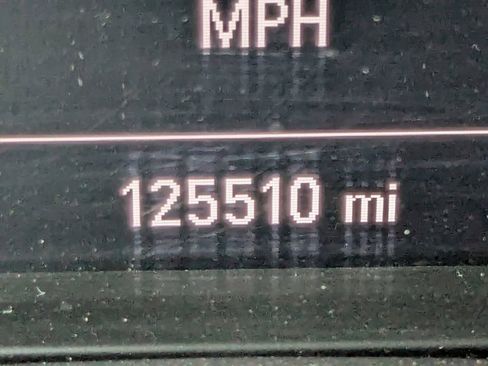 Used 2018 Chevrolet Equinox LT image 33