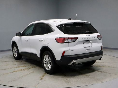 Used 2022 Ford Escape SE w/ Cold Weather Package image 8